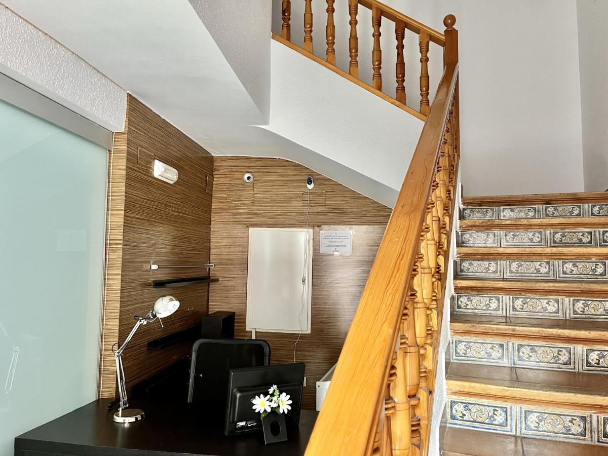 Hostal Nomadas By Gloove Вияба де ла Сиера Екстериор снимка